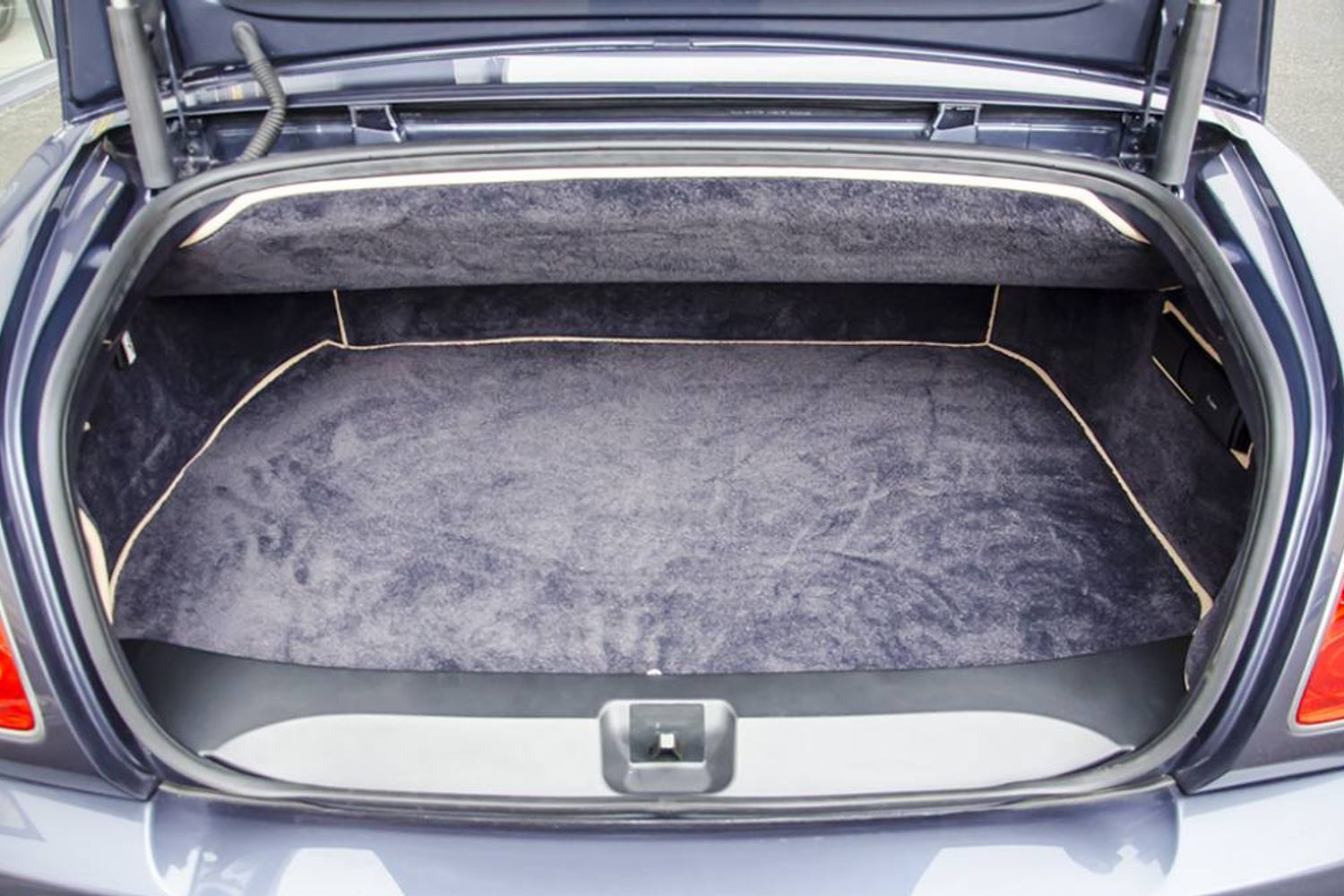 BENTLEY AZURE CONVERTIBLE 6.7 V8 Auto