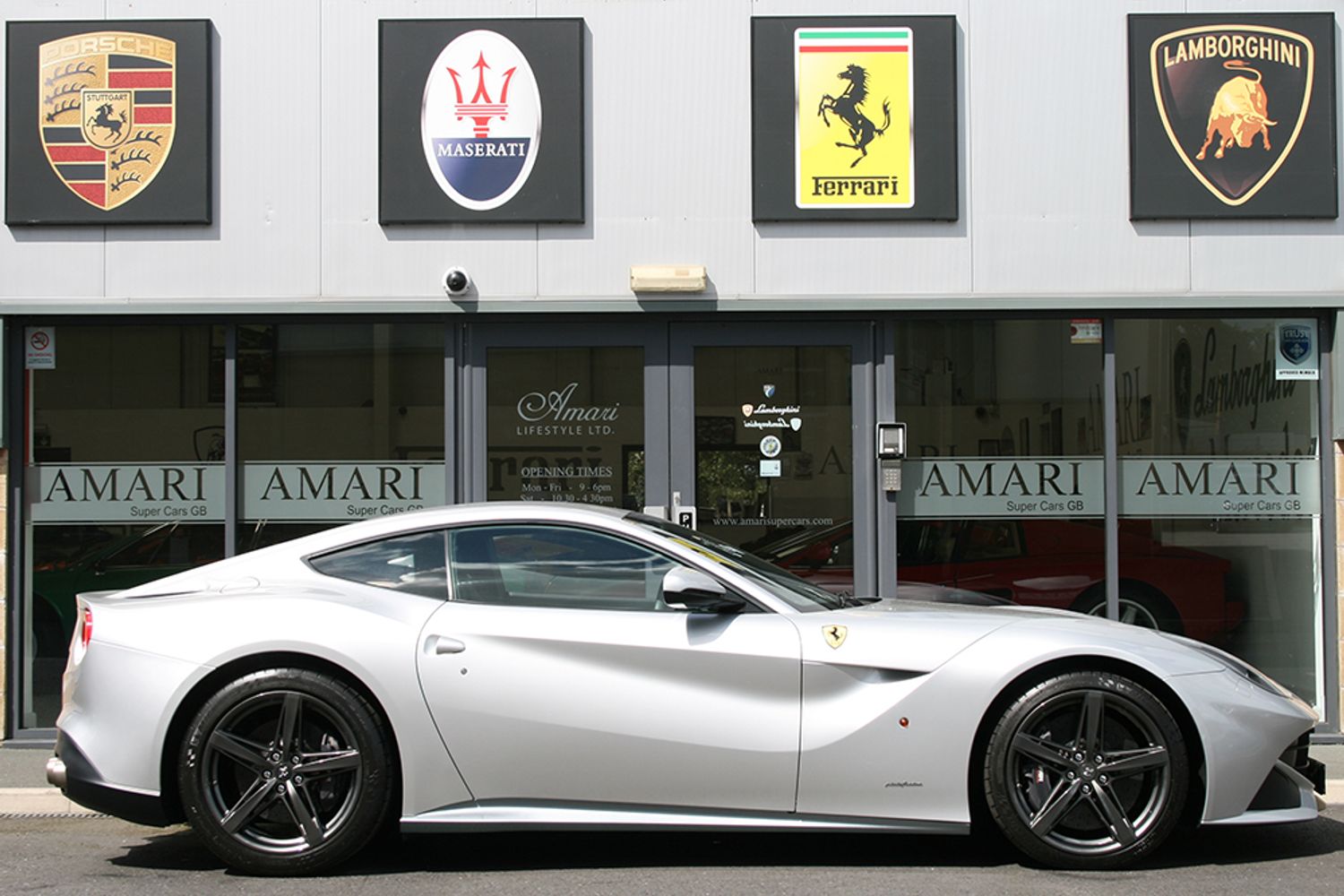 FERRARI F12 BERLINETTA COUPE 2dr Auto