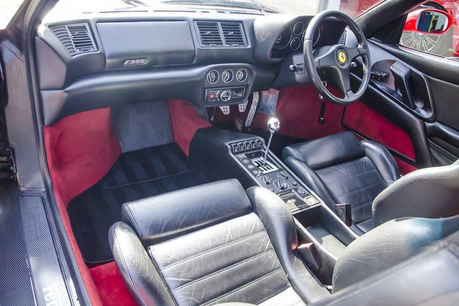 FERRARI F355 COUPE Berlinetta