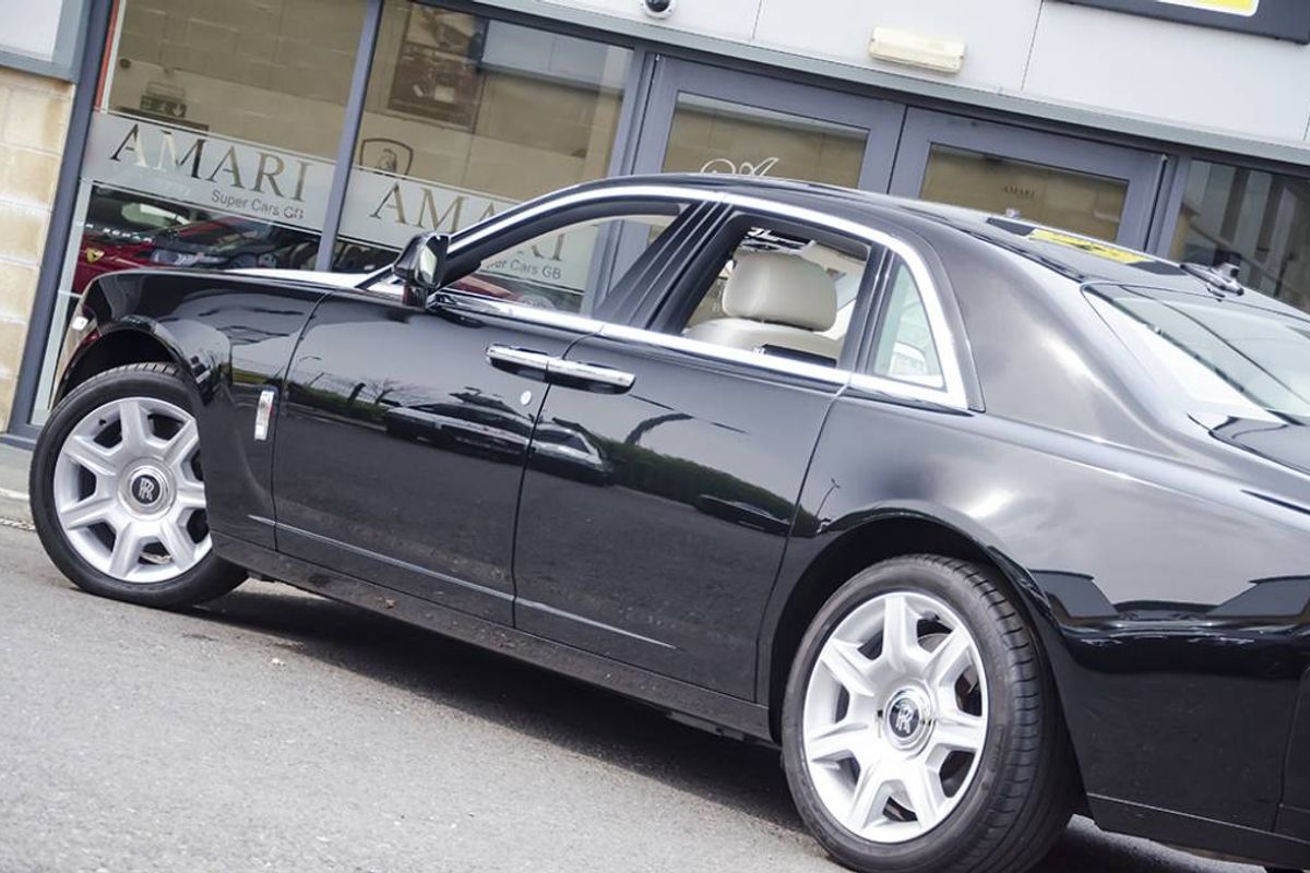 ROLLS-ROYCE GHOST SALOON 4dr Auto
