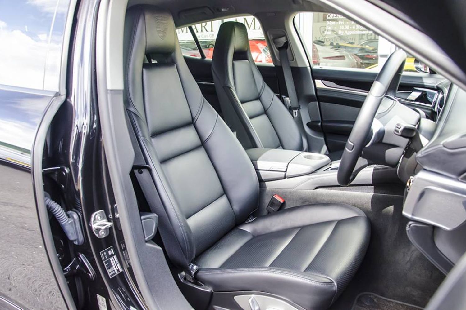 PORSCHE PANAMERA DIESEL SALOON 3.0 V6 Diesel Tiptronic S