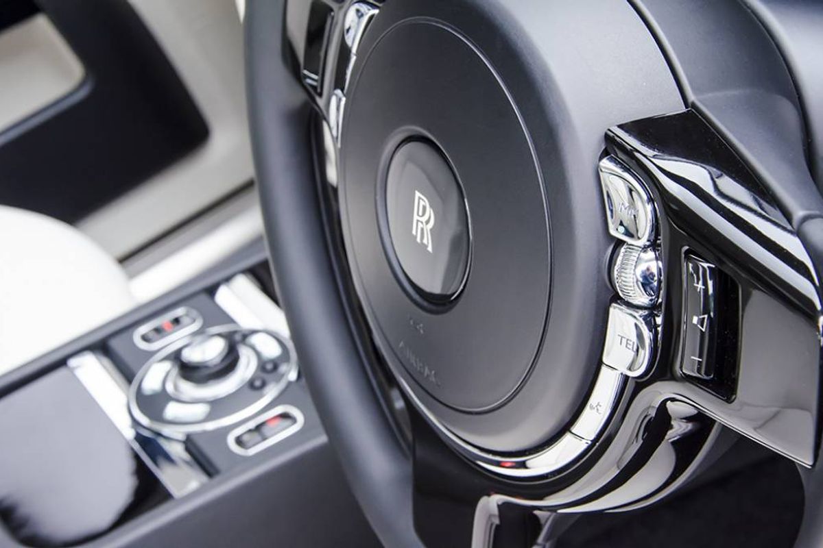 ROLLS-ROYCE GHOST SALOON 4dr Auto