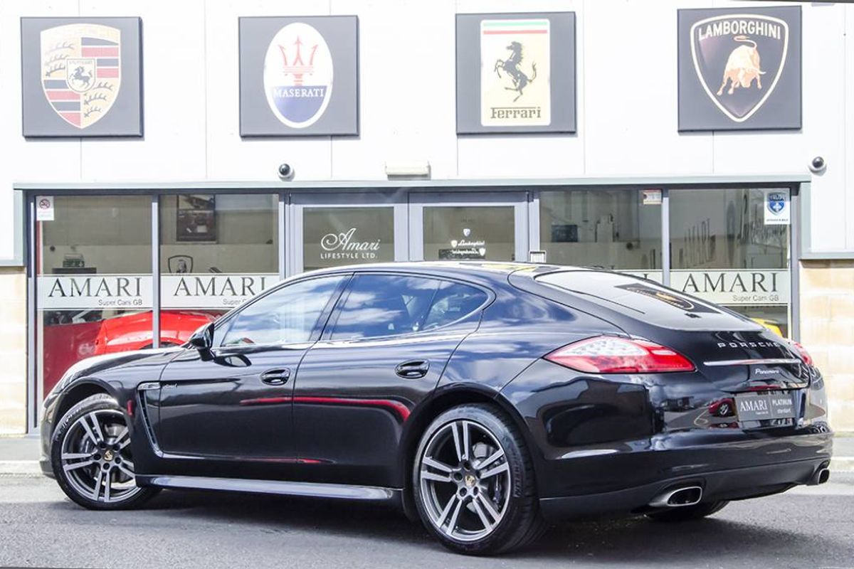 PORSCHE PANAMERA DIESEL SALOON 3.0 V6 Diesel Tiptronic S