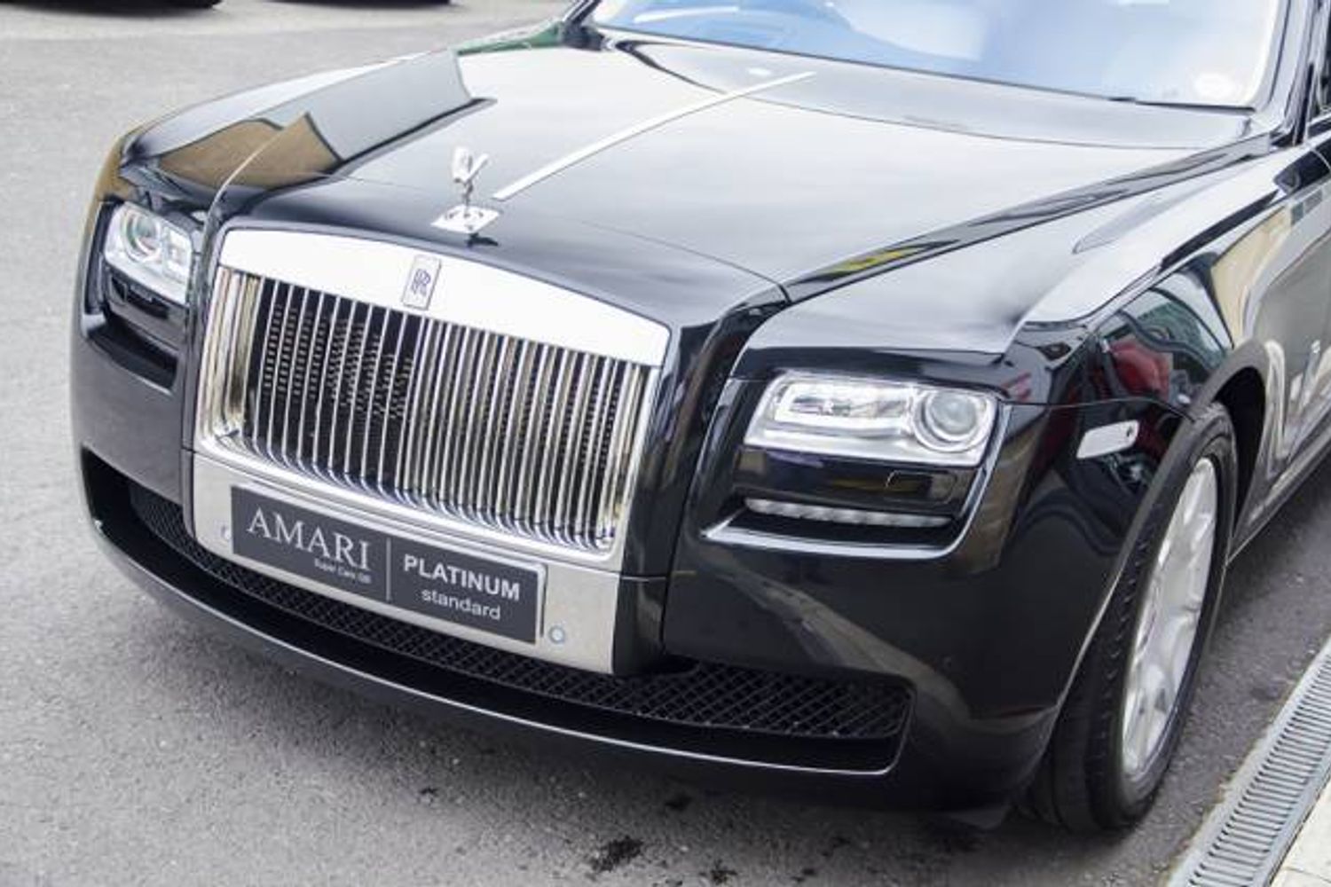 ROLLS-ROYCE GHOST SALOON 4dr Auto