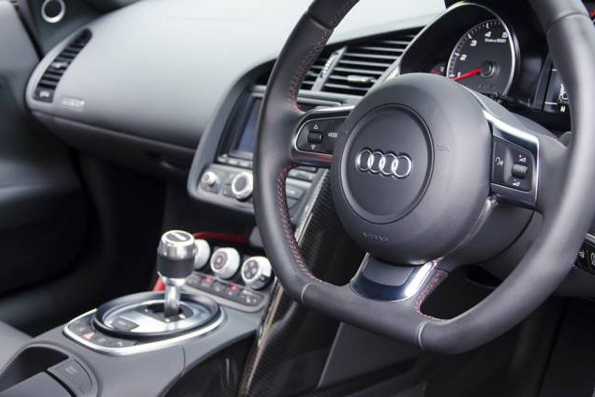 AUDI R8 COUPE SPECIAL EDITIONS 4.2 FSI [430] Quattro Limited Edition R Tronic