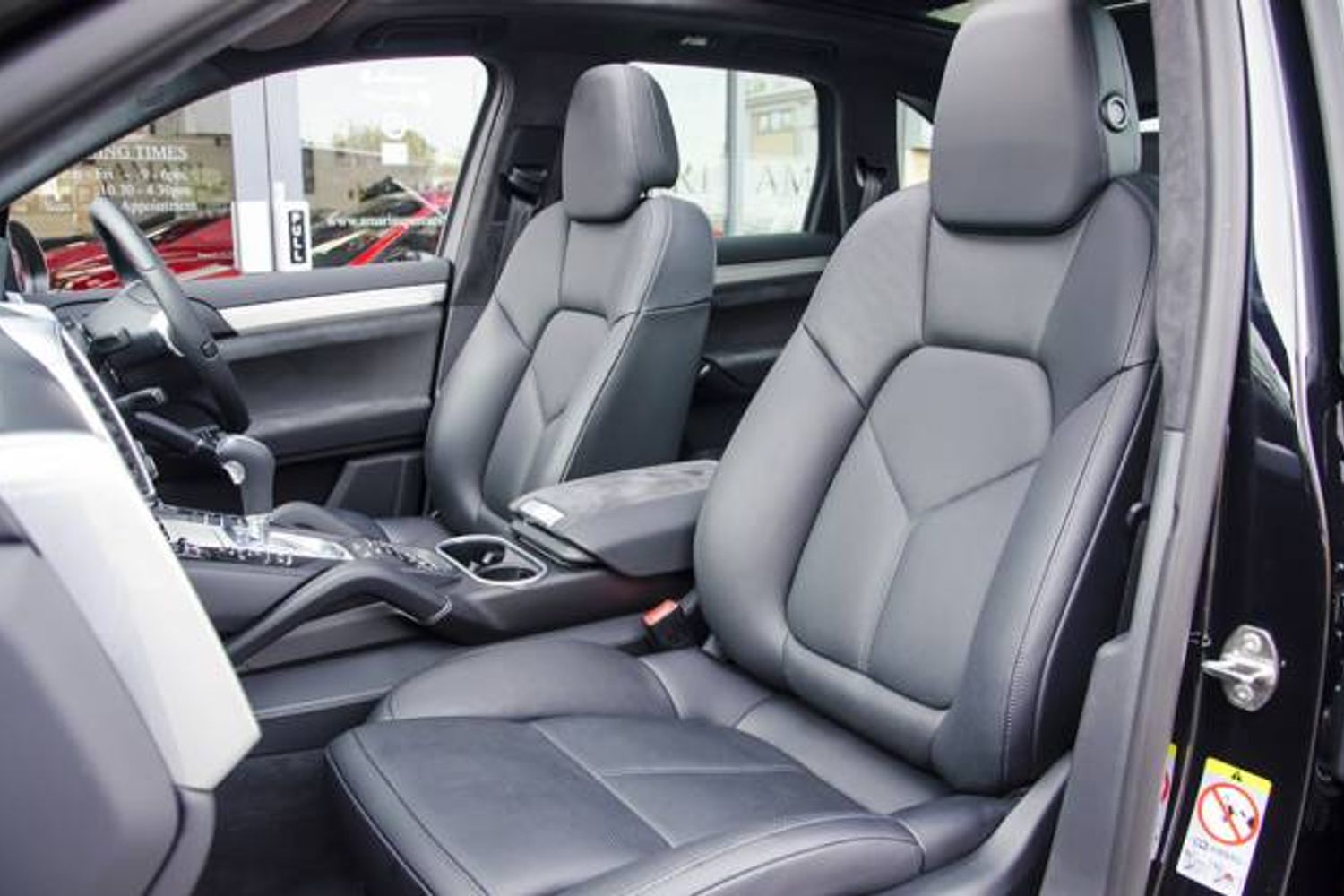 PORSCHE CAYENNE ESTATE GTS Tiptronic S