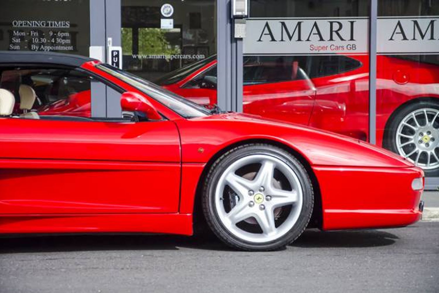 FERRARI F355 CONVERTIBLE Spider