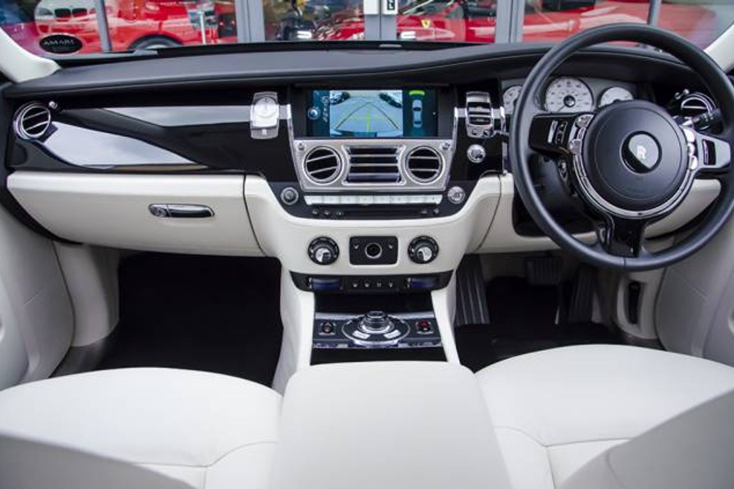ROLLS-ROYCE GHOST SALOON 4dr Auto