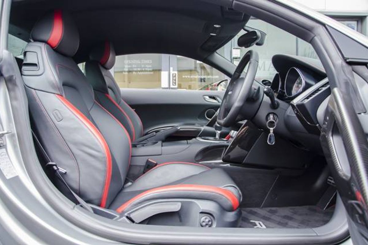 AUDI R8 COUPE SPECIAL EDITIONS 4.2 FSI [430] Quattro Limited Edition R Tronic