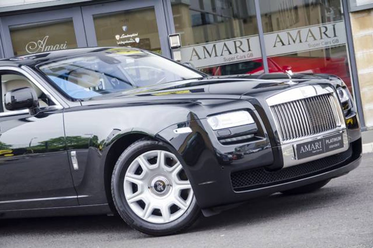 ROLLS-ROYCE GHOST SALOON 4dr Auto