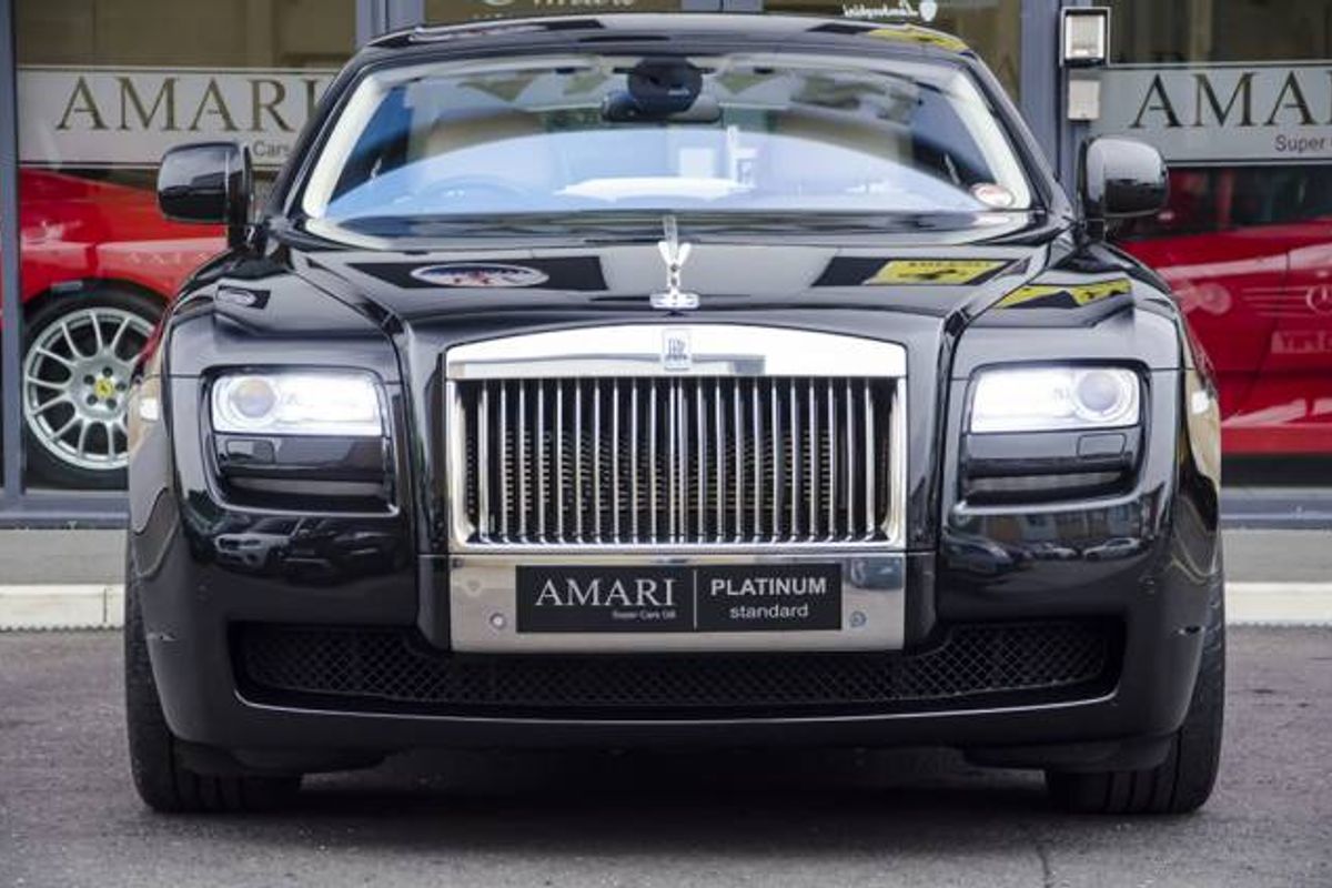 ROLLS-ROYCE GHOST SALOON 4dr Auto