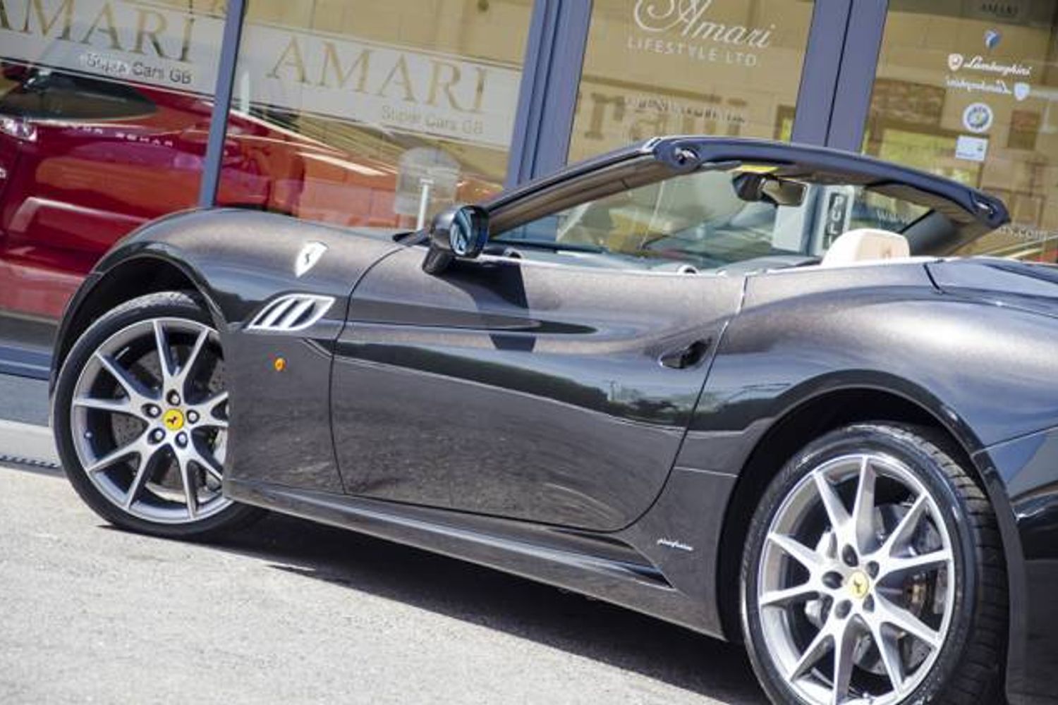 FERRARI CALIFORNIA CONVERTIBLE 2+ F1