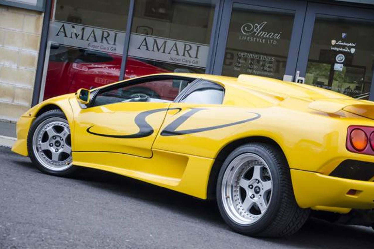 LAMBORGHINI DIABLO SV Coupe