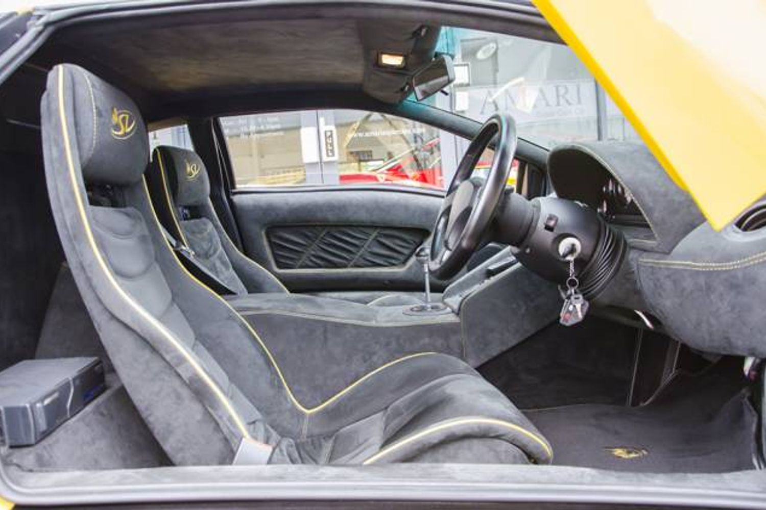 LAMBORGHINI DIABLO SV Coupe