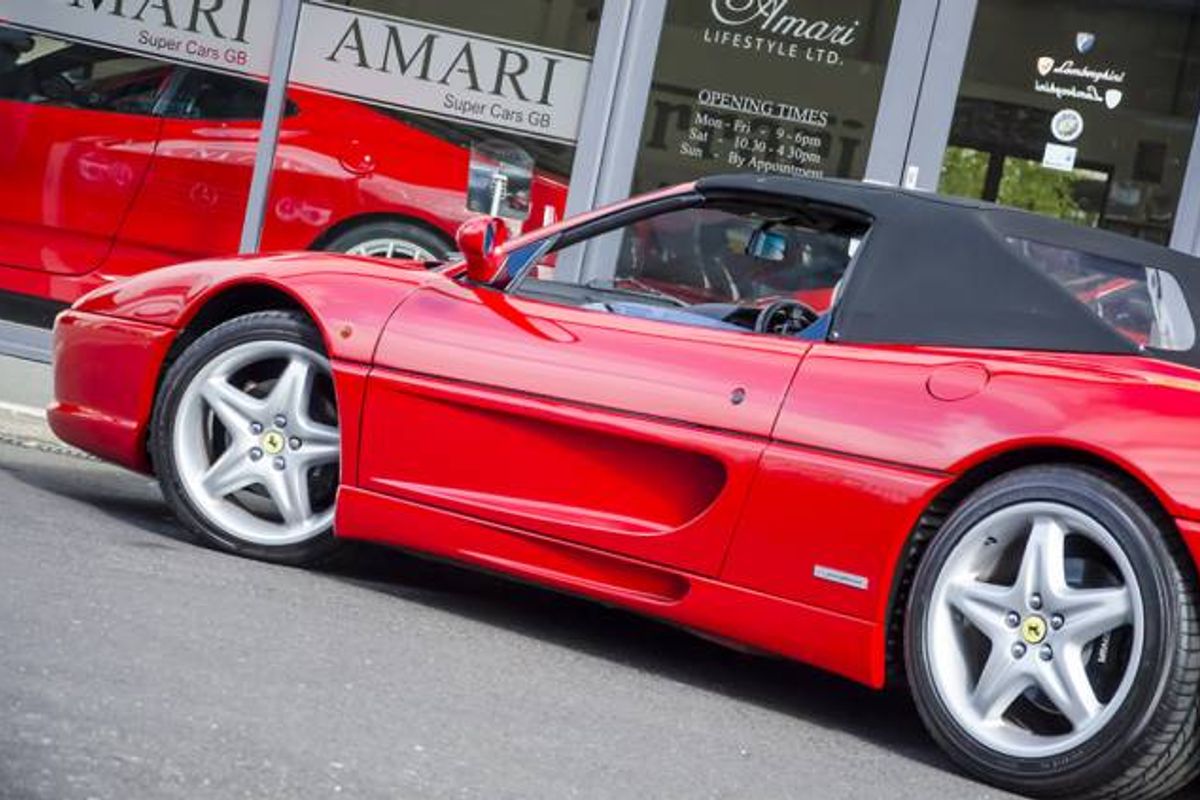FERRARI F355 CONVERTIBLE Spider