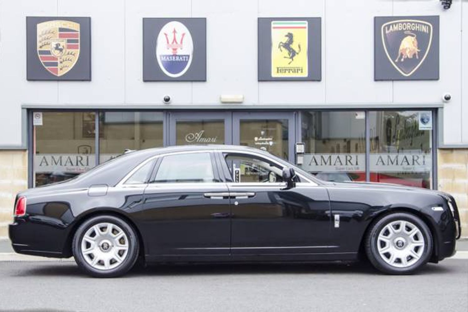 ROLLS-ROYCE GHOST SALOON 4dr Auto
