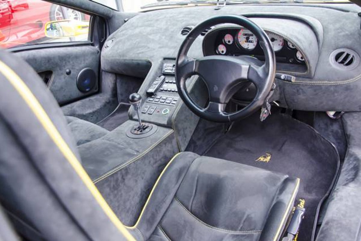 LAMBORGHINI DIABLO SV Coupe
