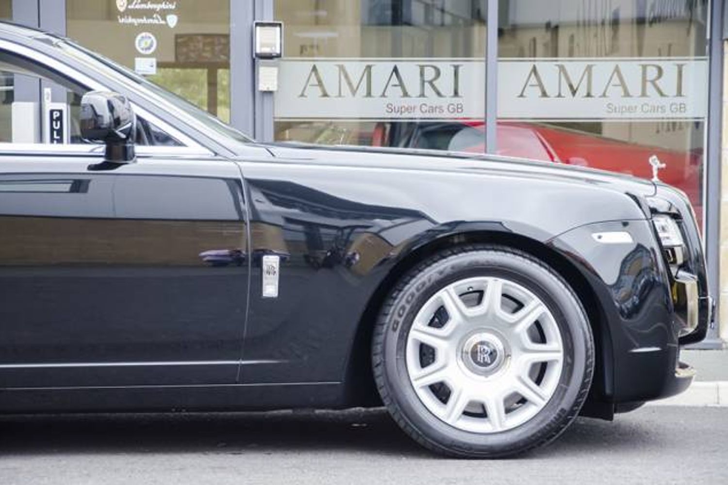 ROLLS-ROYCE GHOST SALOON 4dr Auto