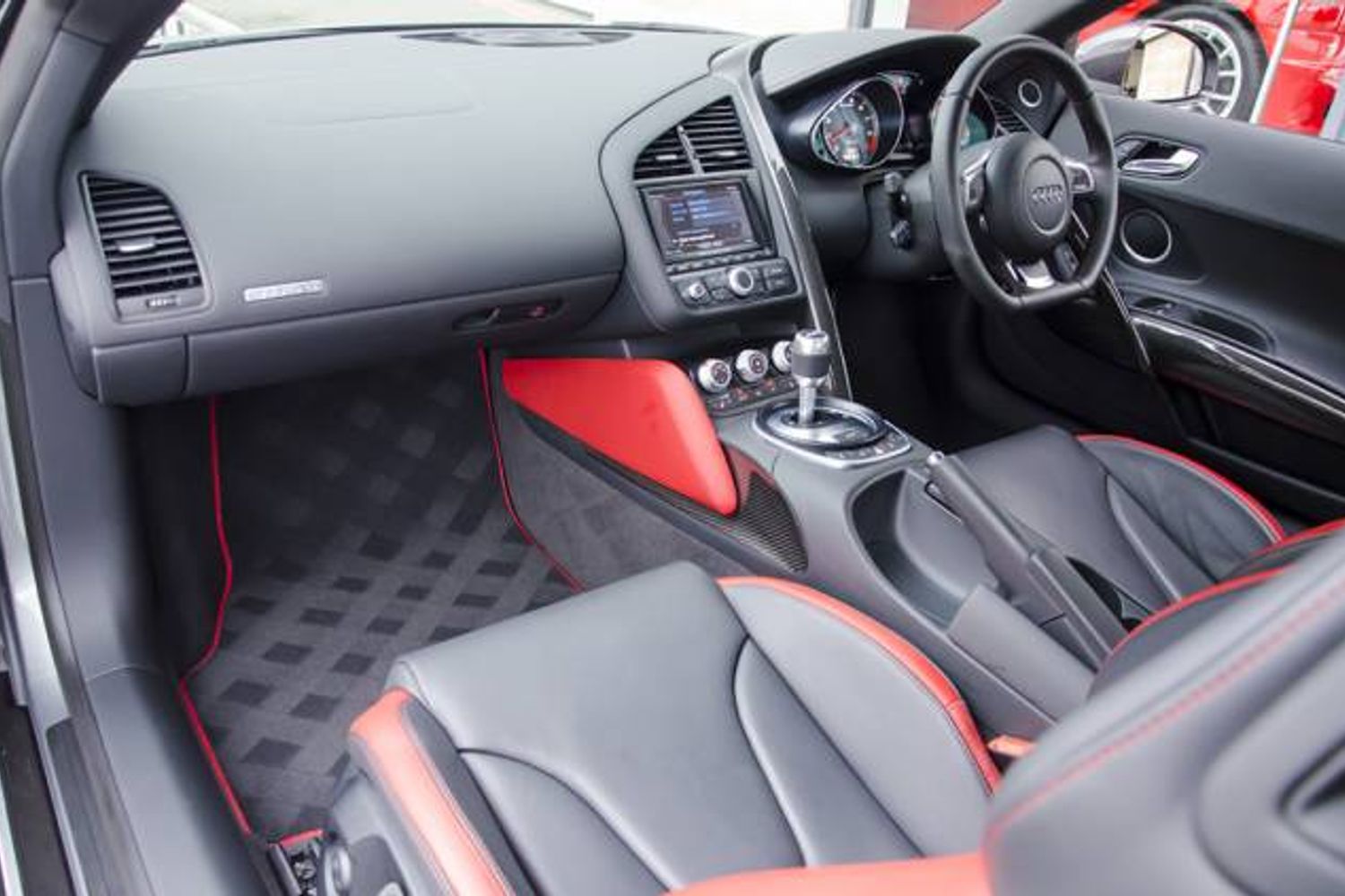 AUDI R8 COUPE SPECIAL EDITIONS 4.2 FSI [430] Quattro Limited Edition R Tronic