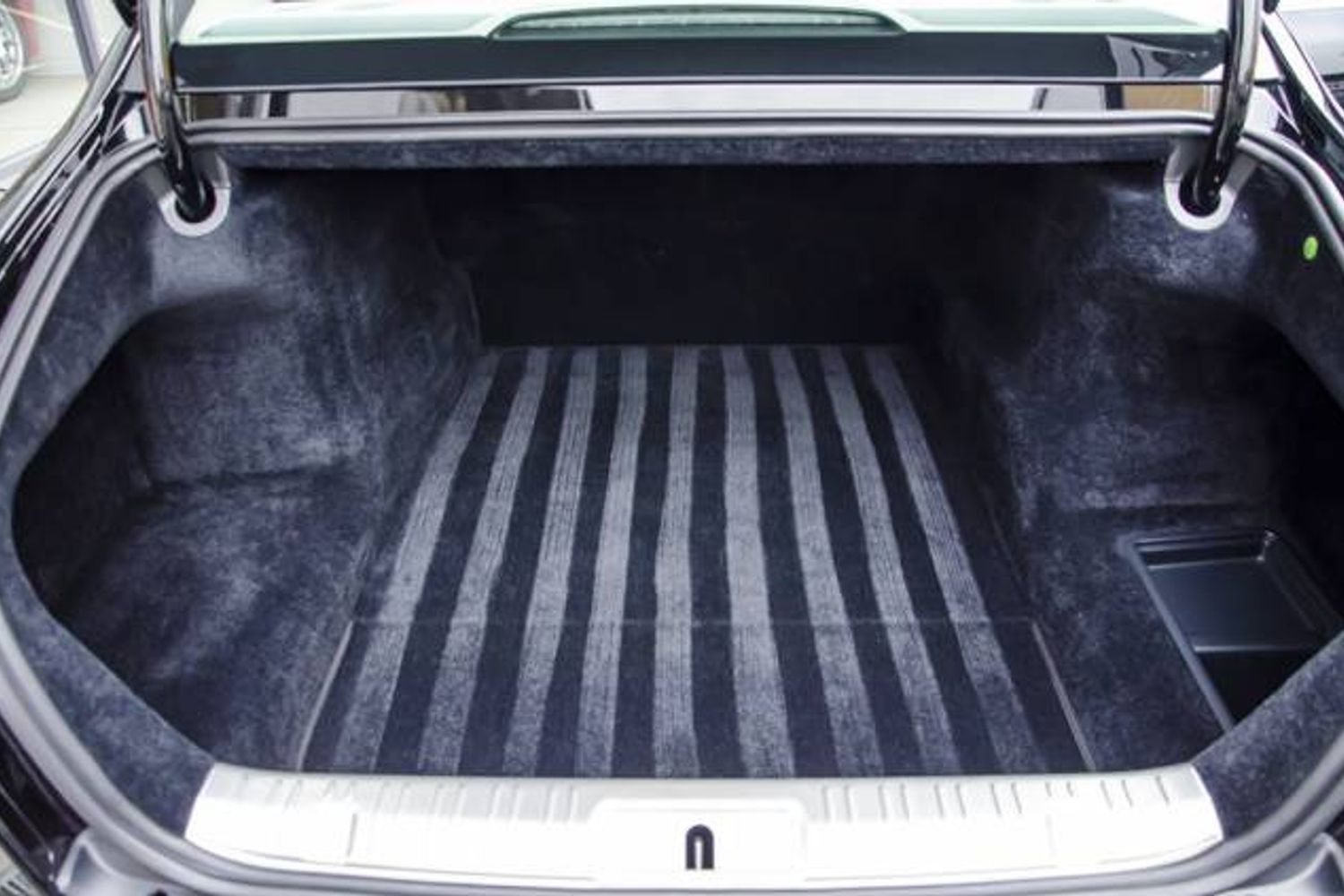 ROLLS-ROYCE GHOST SALOON 4dr Auto