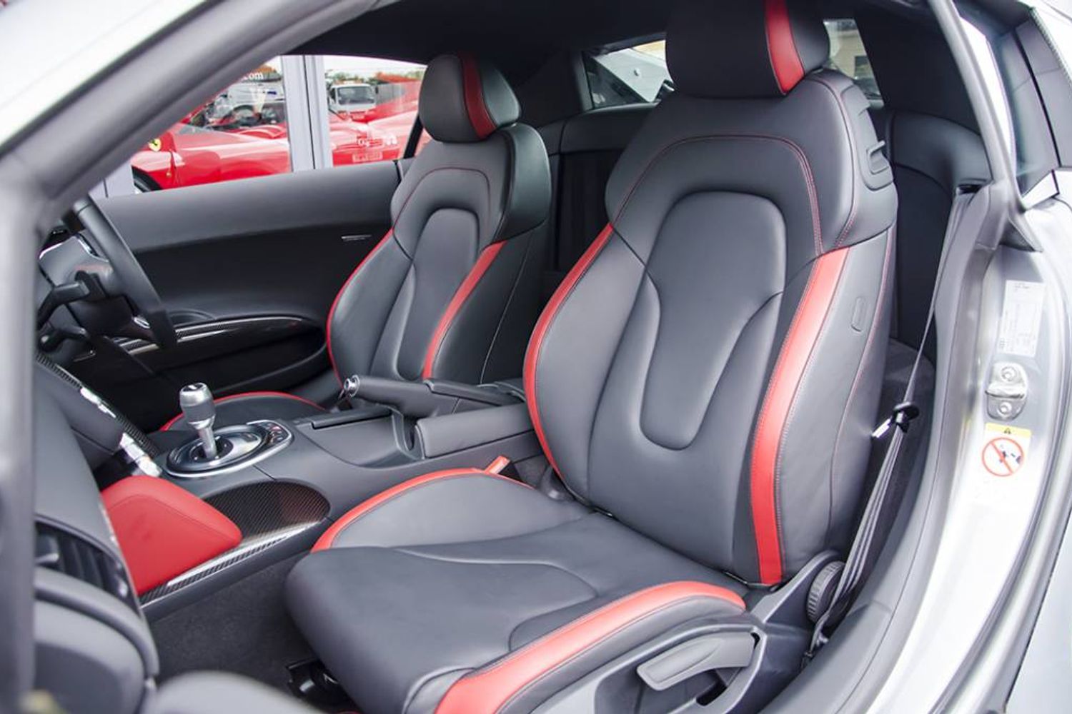 AUDI R8 COUPE SPECIAL EDITIONS 4.2 FSI [430] Quattro Limited Edition R Tronic