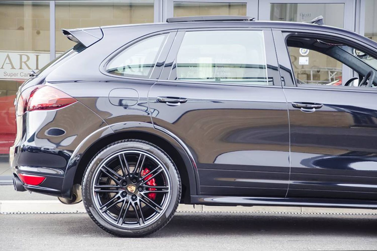 PORSCHE CAYENNE ESTATE GTS Tiptronic S