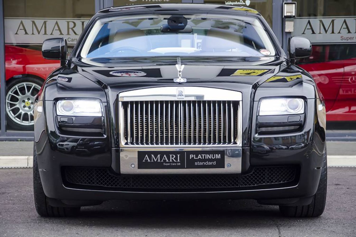 ROLLS-ROYCE GHOST SALOON 4dr Auto