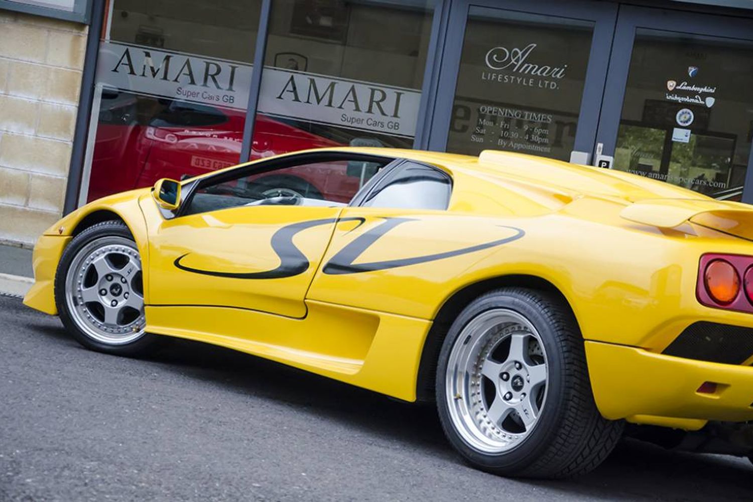 LAMBORGHINI DIABLO SV Coupe