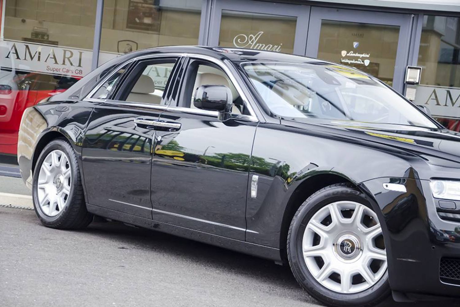 ROLLS-ROYCE GHOST SALOON 4dr Auto