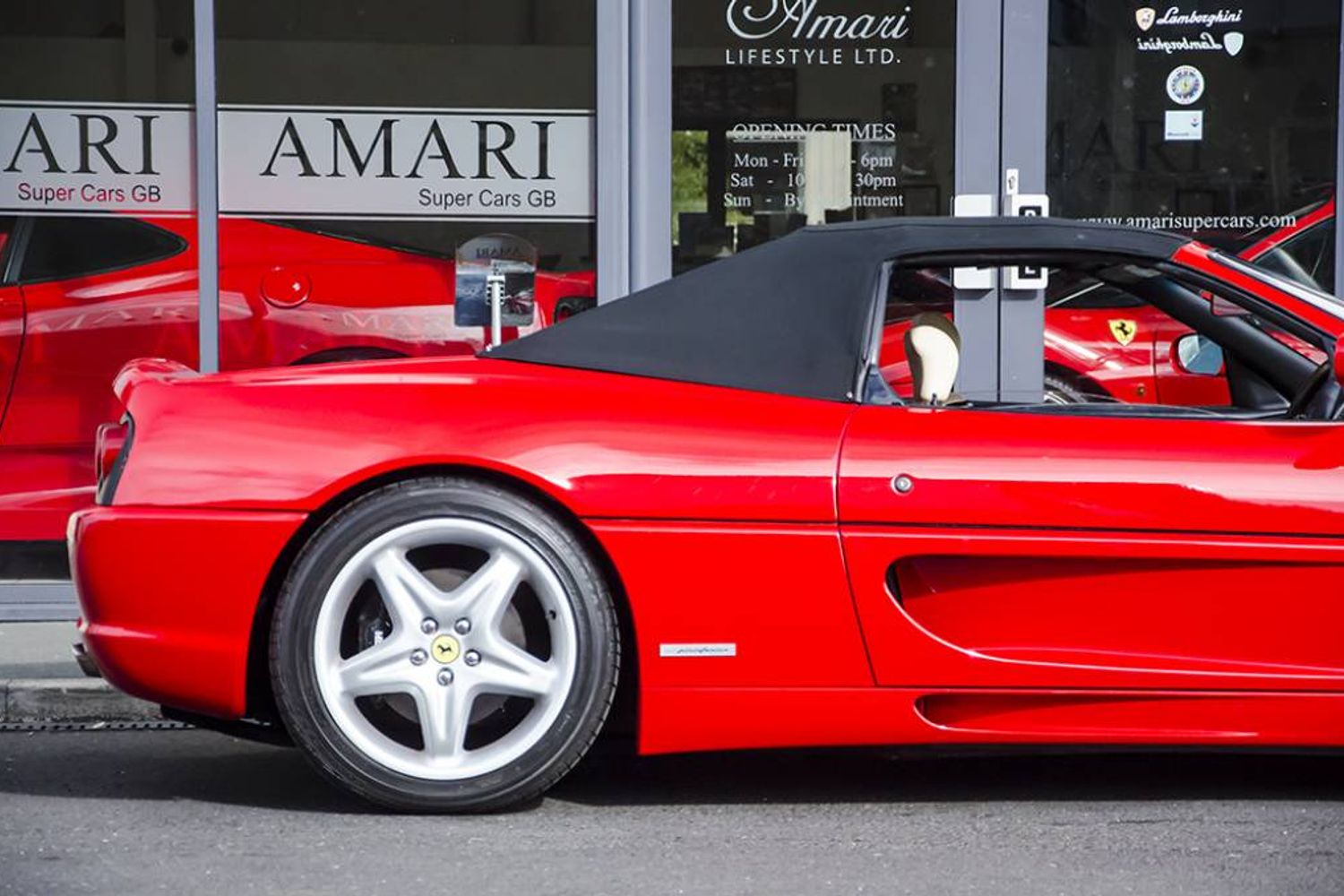 FERRARI F355 CONVERTIBLE Spider