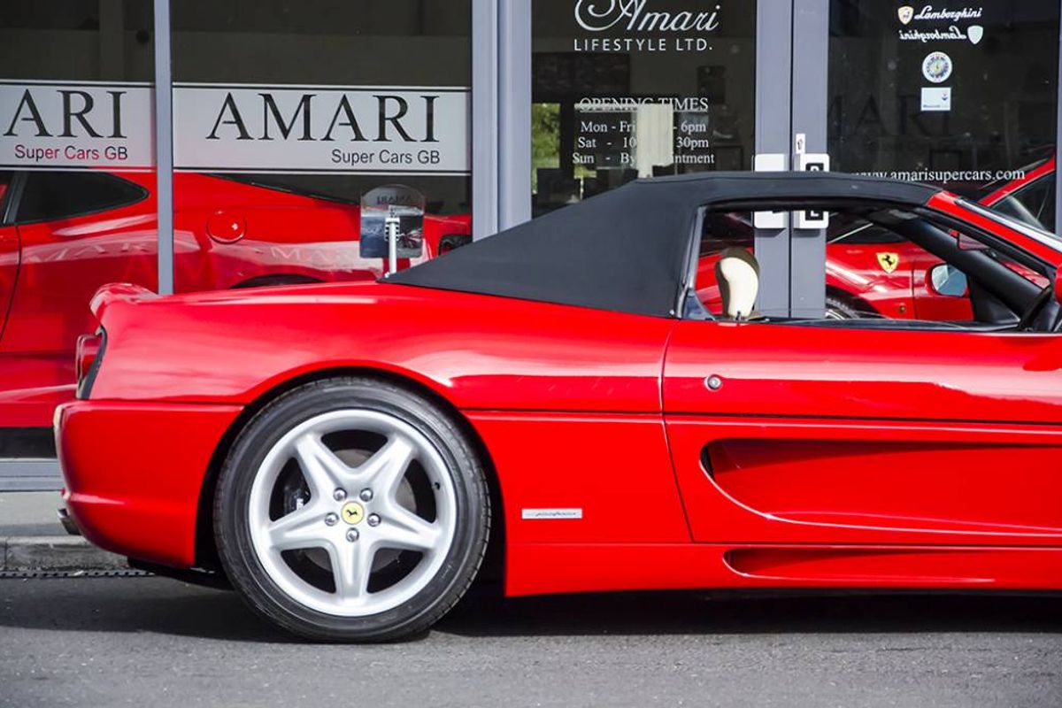 FERRARI F355 CONVERTIBLE Spider