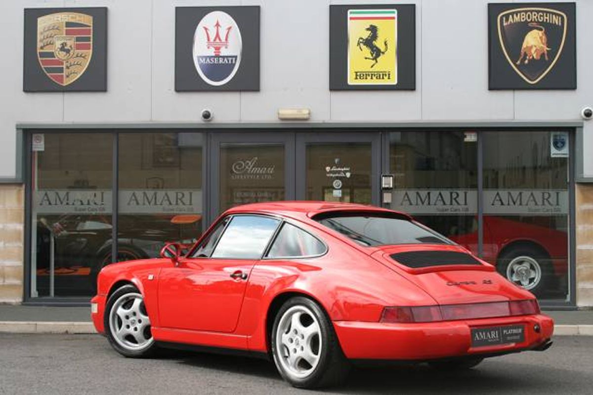 PORSCHE 964 Carrera RS Touring