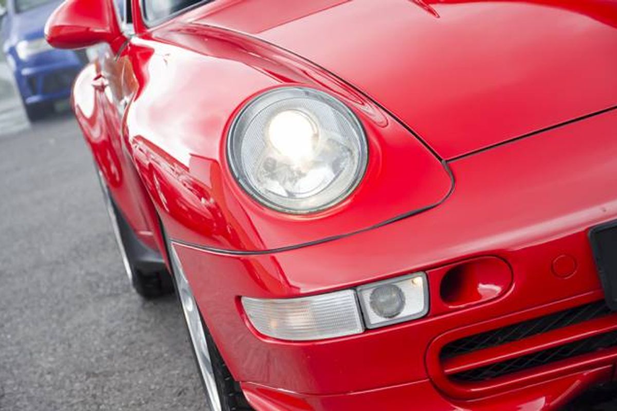 PORSCHE 993 Carrera RS