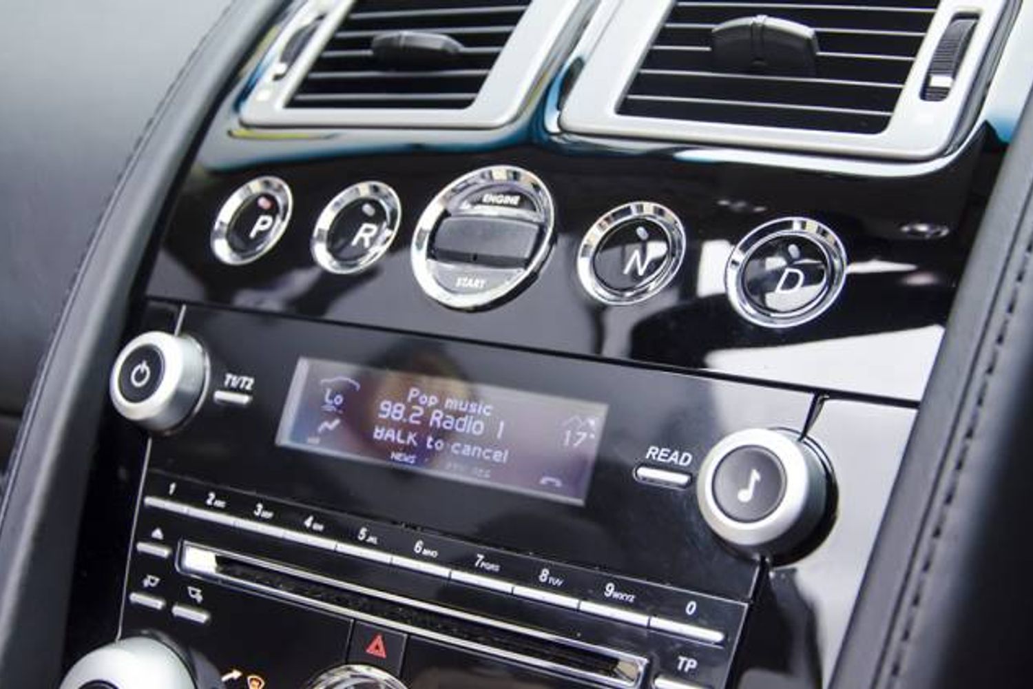 ASTON MARTIN DBS CONVERTIBLE V12 Volante Touchtronic Auto