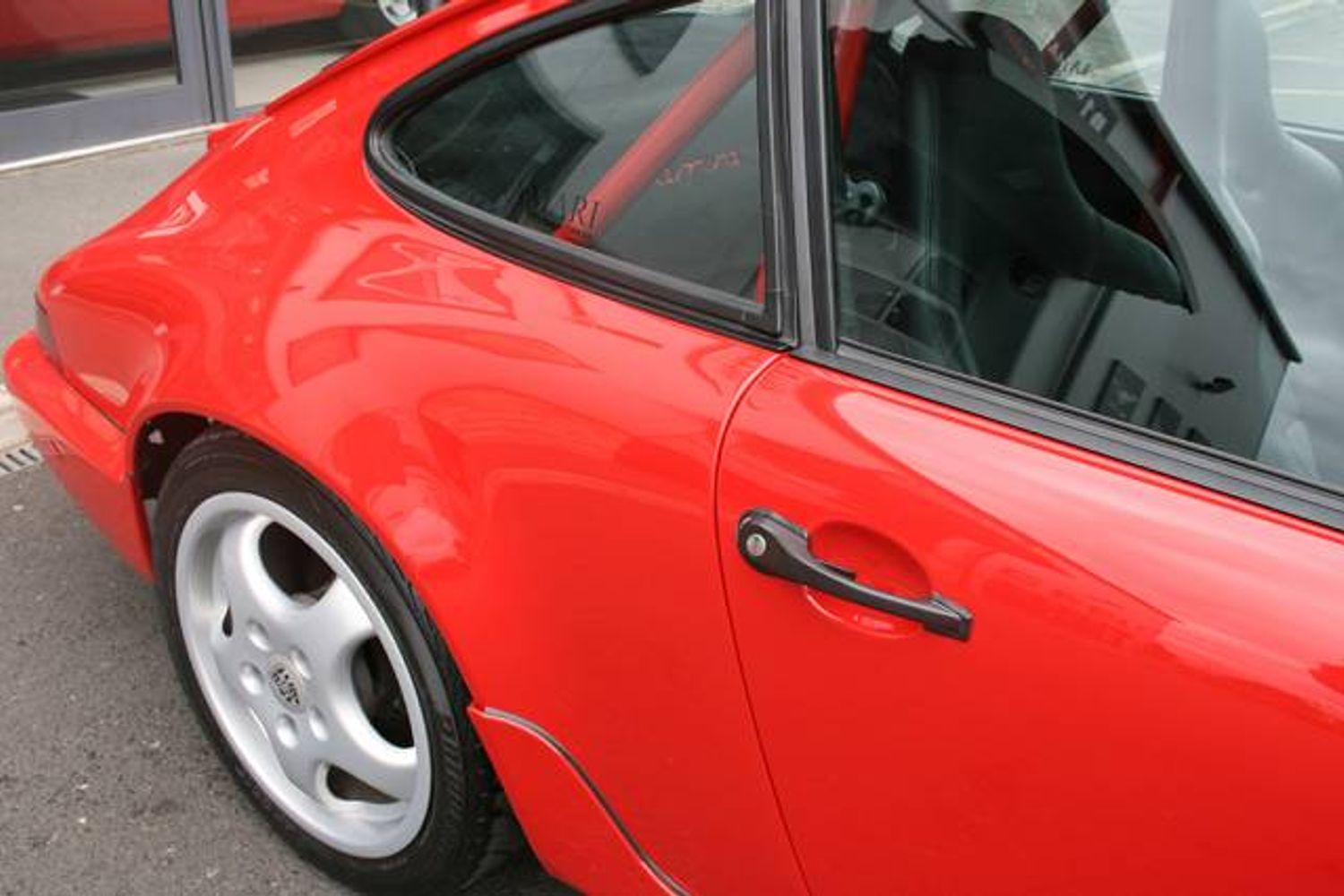 PORSCHE 964 Carrera RS Touring