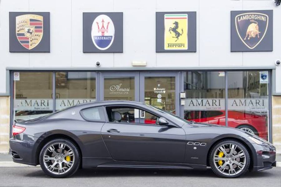 2012 MASERATI GRANTURISMO COUPE