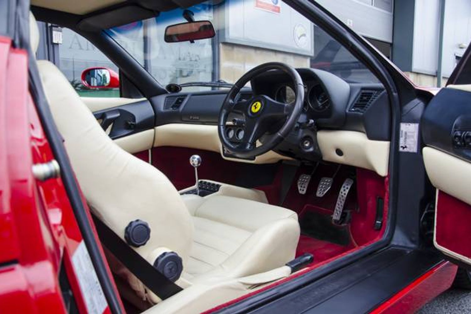FERRARI F355 COUPE Berlinetta