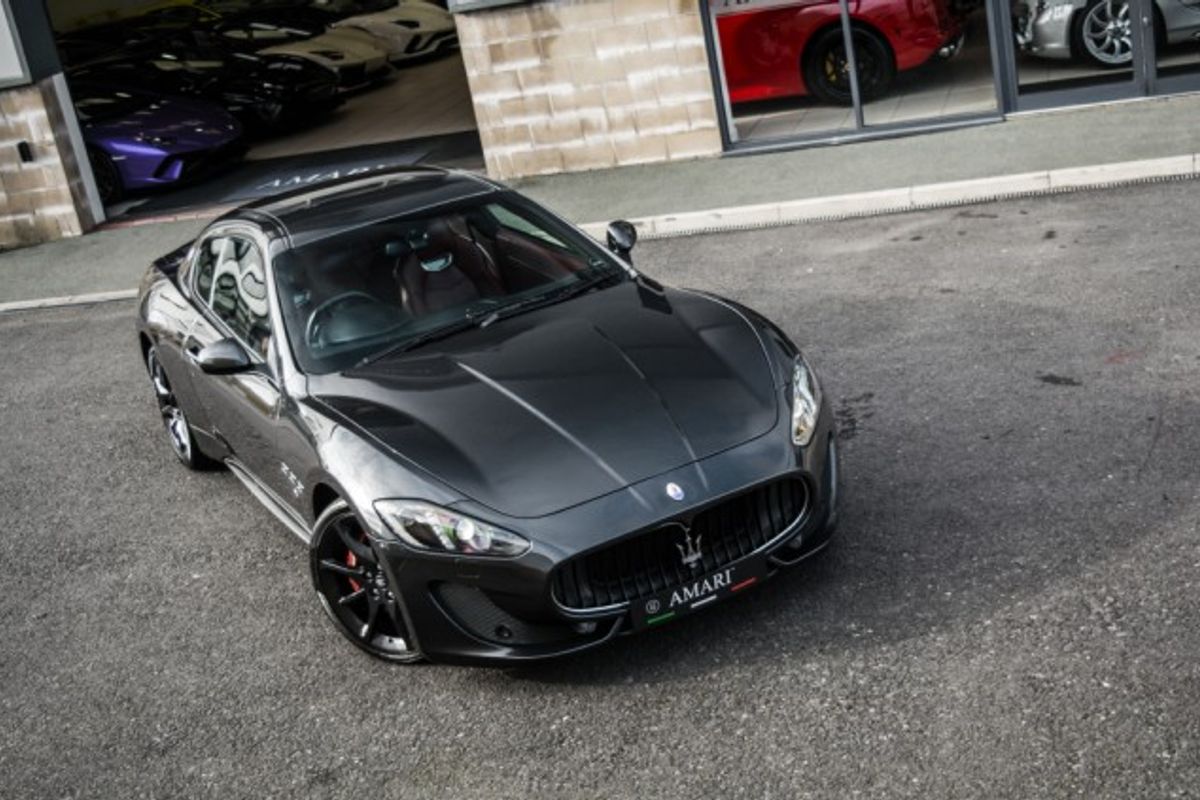 MASERATI GRANTURISMO COUPE V8 Sport MC Shift