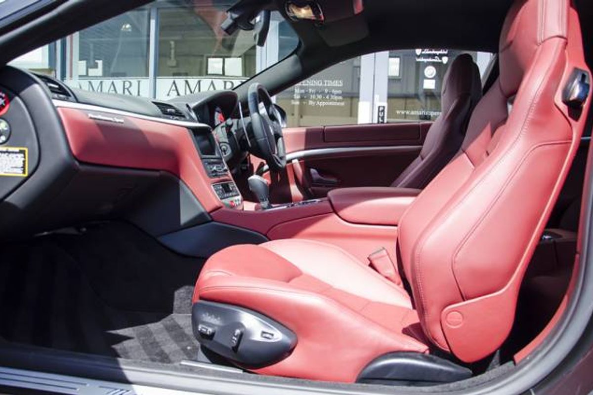 MASERATI GRANTURISMO COUPE V8 Sport MC Shift