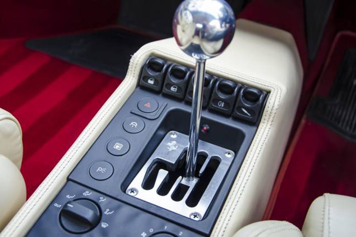 FERRARI F355 COUPE Berlinetta