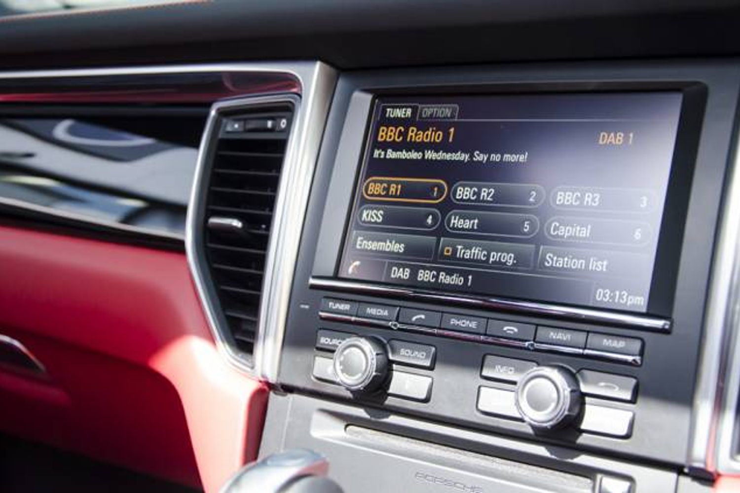 PORSCHE MACAN ESTATE Turbo PDK