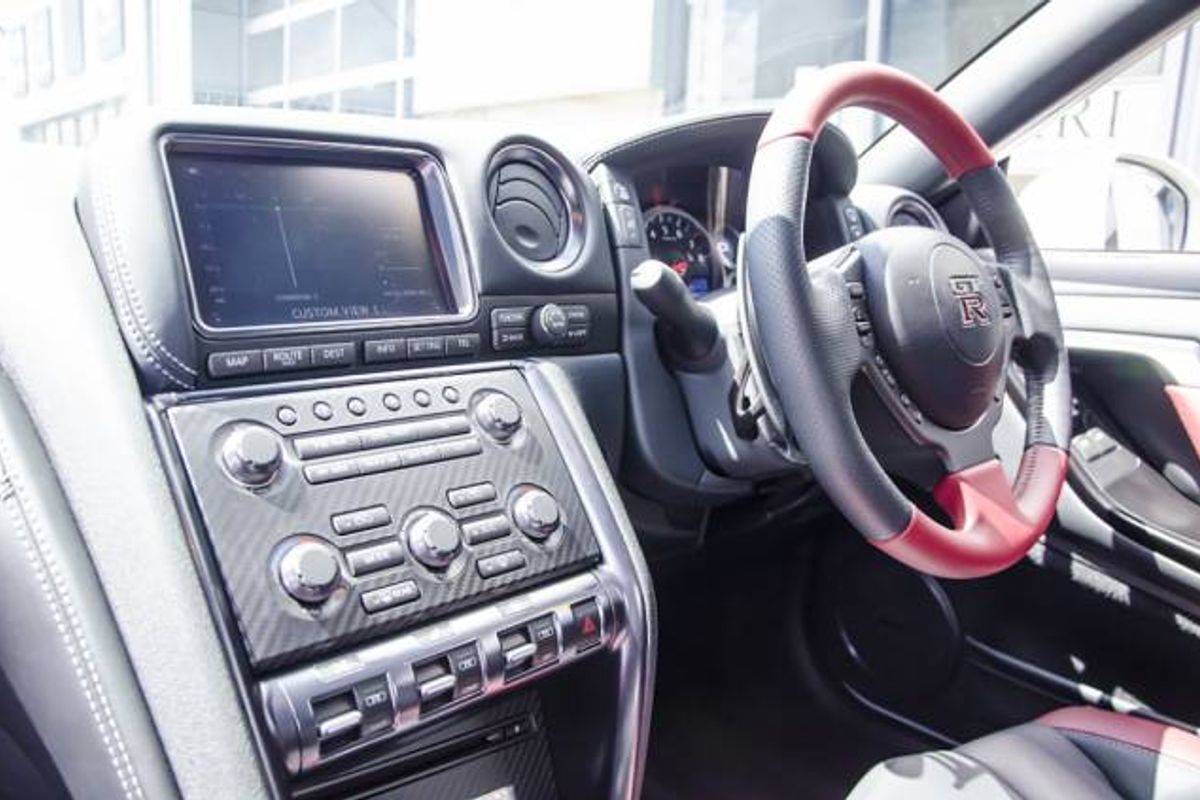 NISSAN GT-R COUPE 3.8 [550] Premium Auto