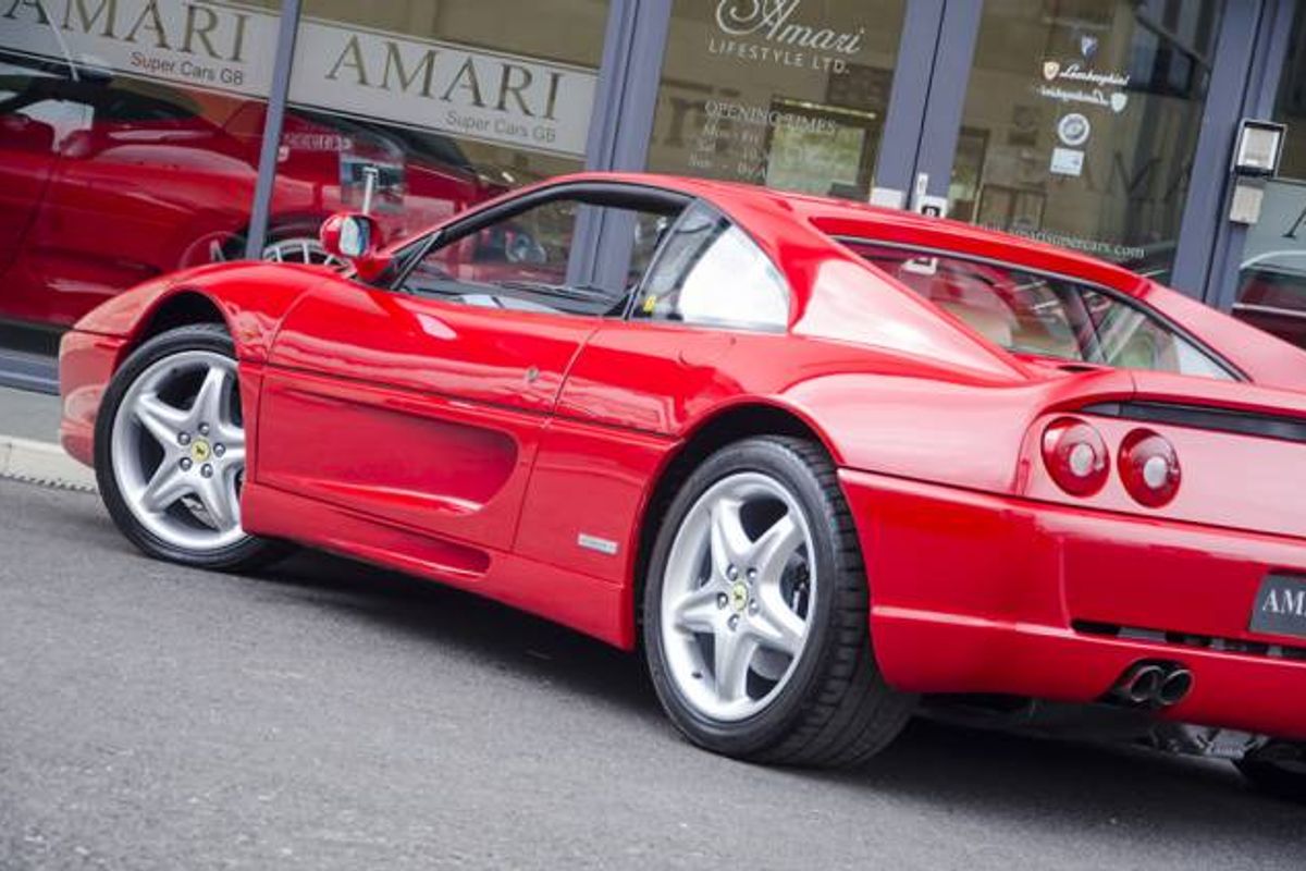 FERRARI F355 COUPE Berlinetta