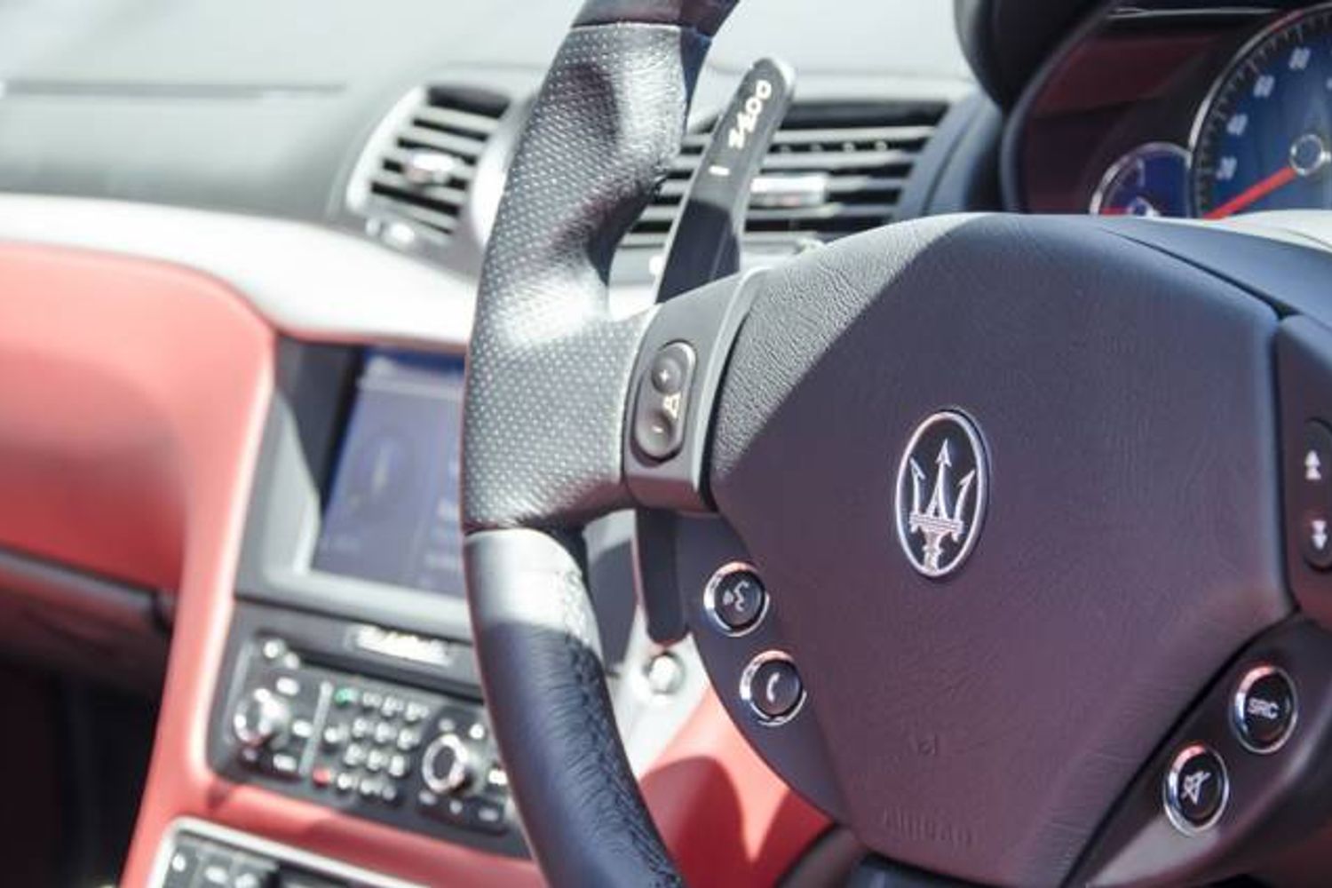 MASERATI GRANTURISMO COUPE V8 Sport MC Shift
