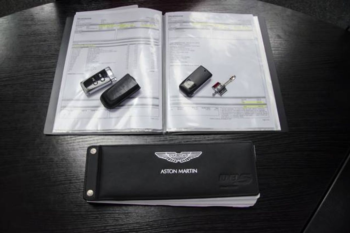 ASTON MARTIN DBS CONVERTIBLE V12 Volante Touchtronic Auto