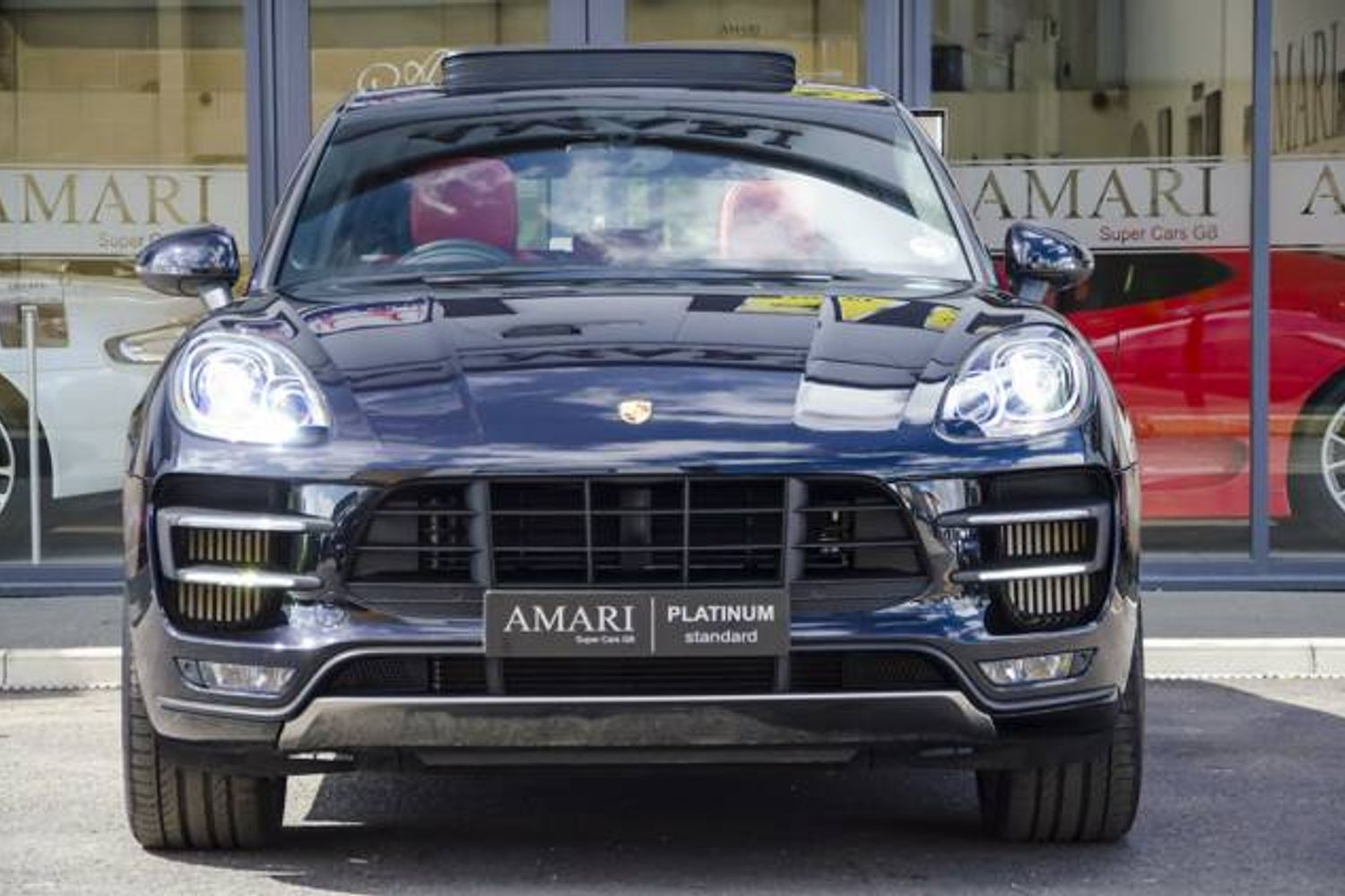 PORSCHE MACAN ESTATE Turbo PDK