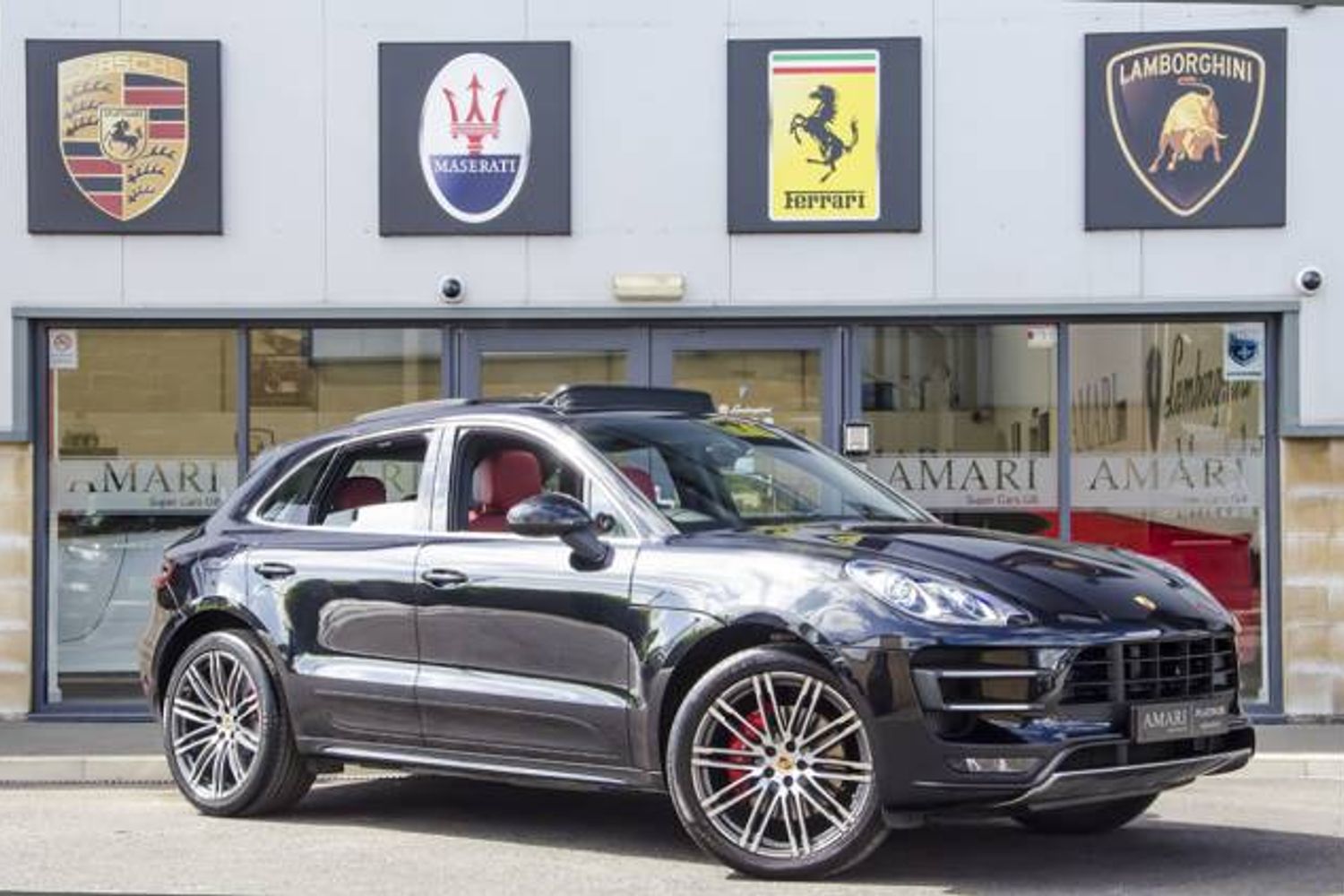 PORSCHE MACAN ESTATE Turbo PDK