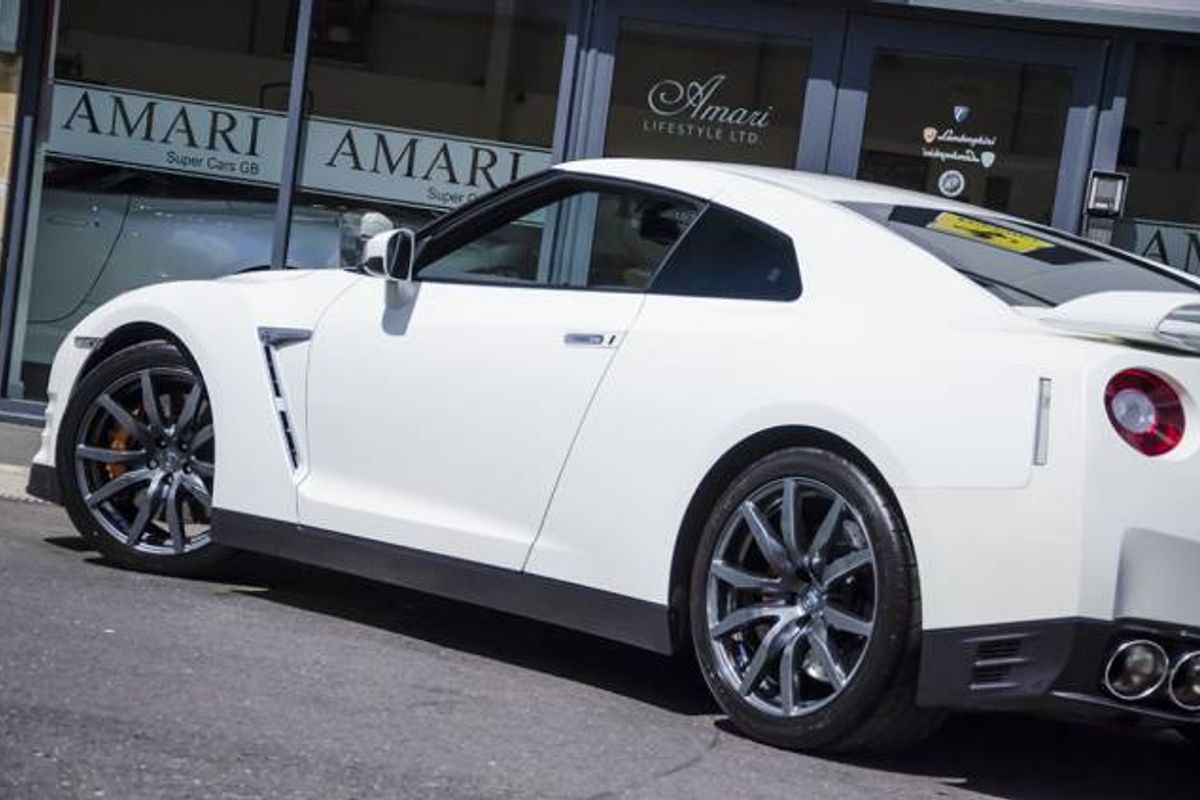 NISSAN GT-R COUPE 3.8 [550] Premium Auto
