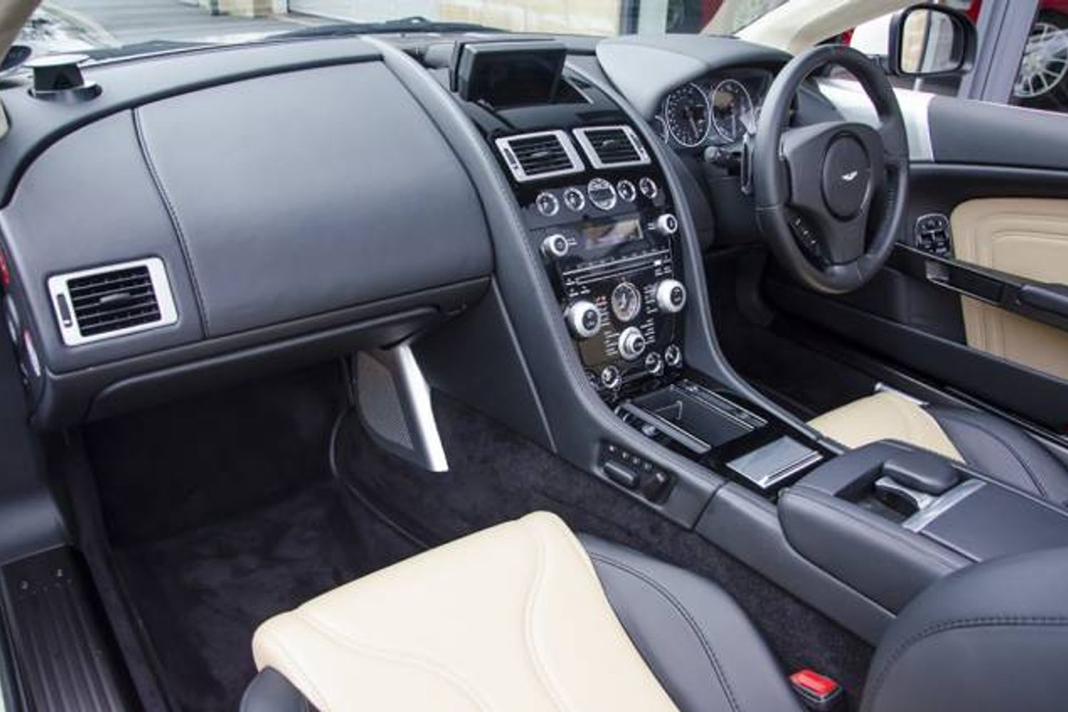 ASTON MARTIN DBS CONVERTIBLE V12 Volante Touchtronic Auto