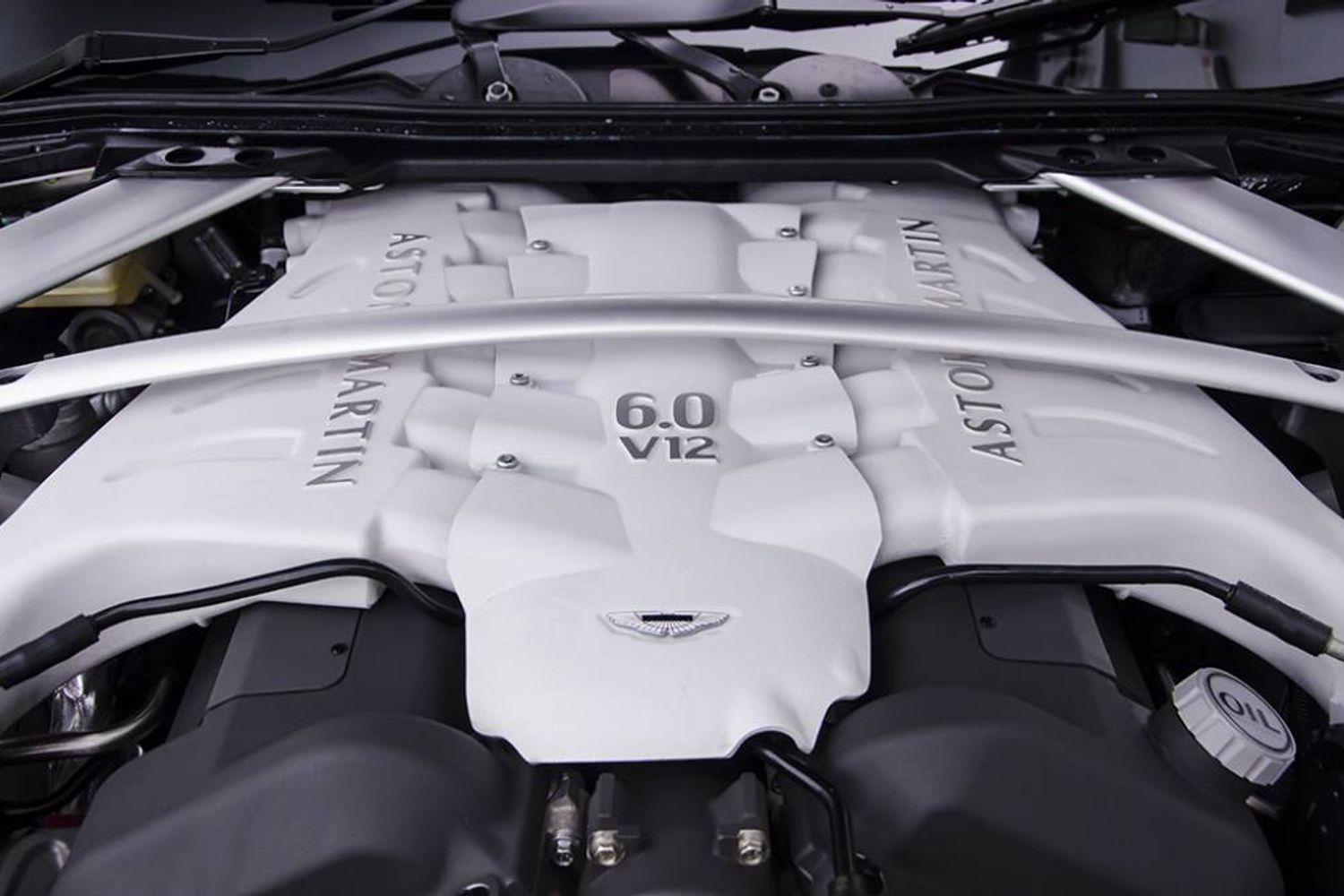 ASTON MARTIN DBS CONVERTIBLE V12 Volante Touchtronic Auto